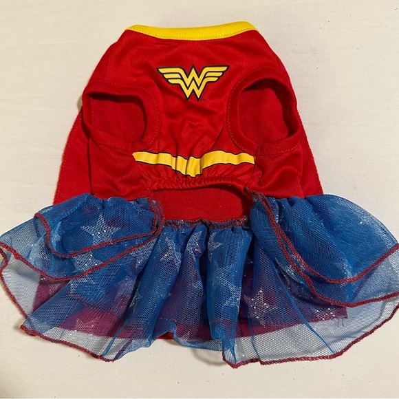 Pet Wonder Woman Costume, Size Small - Picture 1 of 6